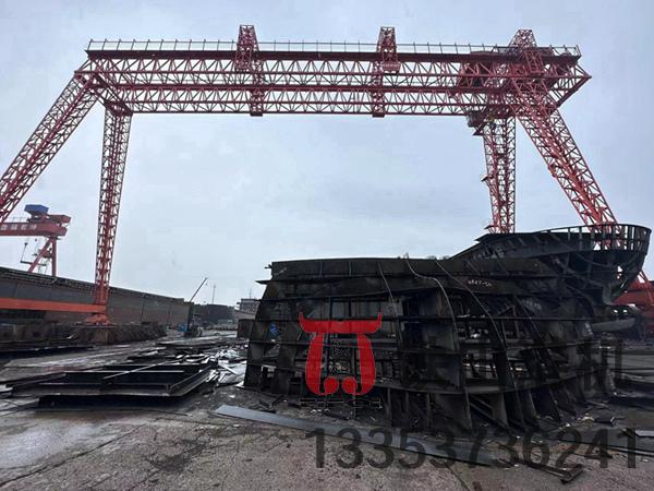 山東煙臺造船門式起重機廠家造船門式起重機誠信為本、質(zhì)量為生